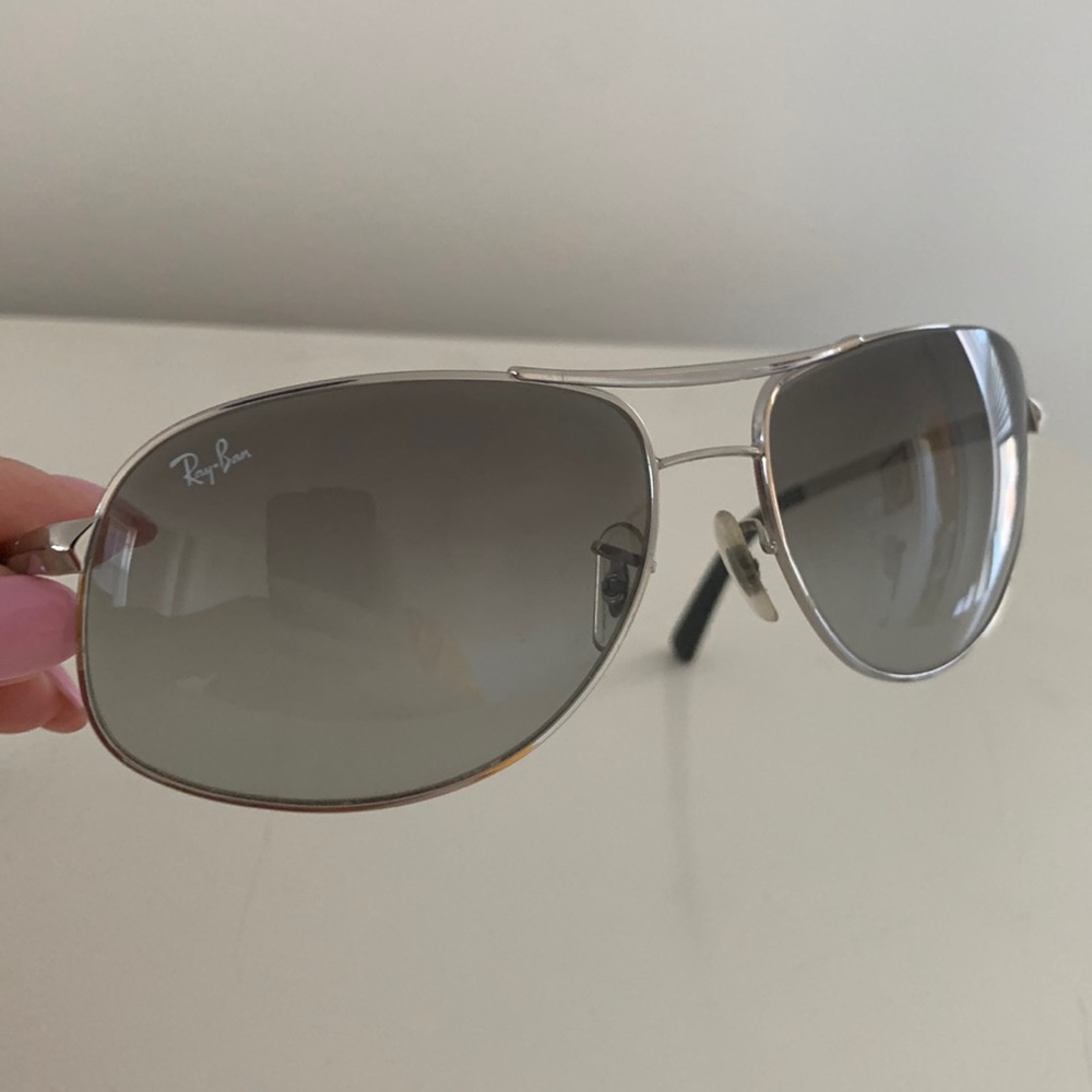 Ray ban sunglasses